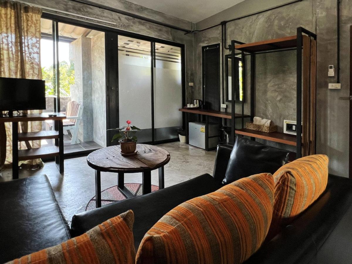 Aonang Third Place Hometel Ao Nang Exterior photo